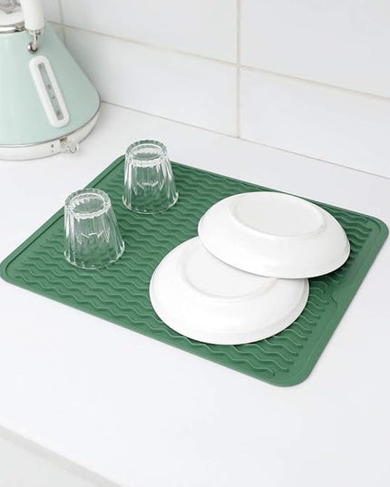 Silicone Dish Drying Mat for Multiple Usage,Easy clean,Eco-friendly,Heat-resistant Silicone Mat for Kitchen Counter or Sink,Refrigerator or drawer liner Green L 16 inches x 12 inches