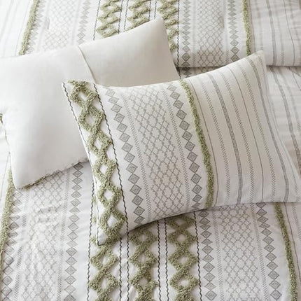 Ink+Ivy Comforter for King Size Bed, Chenille Tufted, Breathable Cotton Comforter Set, All Season Modern Boho Comforter with Farmhouse Bedding Flare, 2 Matching Shams, King Sage Green/Ivory 3 Piece