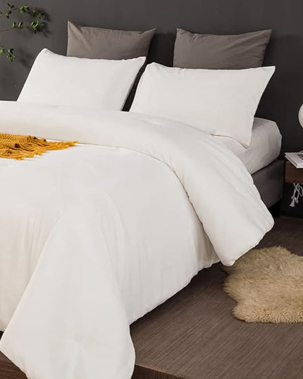 CLOTHKNOW White Fluffy Queen Comforter Set Velvet Bedding Comforter Sets All Season Soft White Comforter Queen with 2 x Pillow Cases