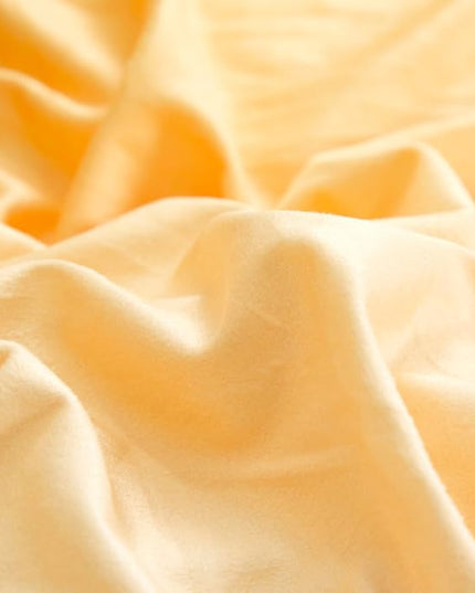 CLOTHKNOW Brown Orange Velvet King Size Comforter Set Fluffy Bedding Comforter Sets Dark Yellow Comforter Soft Caramel Comforter with 2 x Pillow Cases