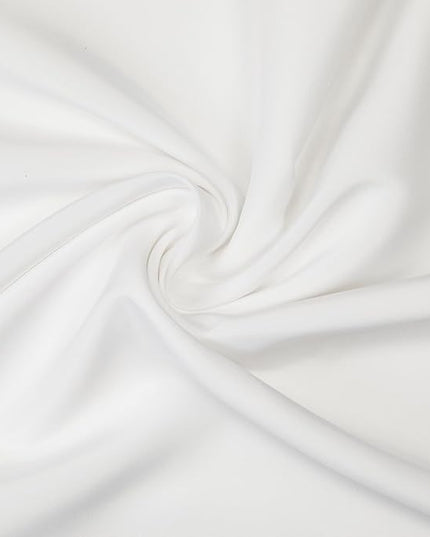 Gee Di Moda Rectangle Tablecloth - 60 x 102 Inch White Table Cloth for 6 Foot Rectangle Tables - Heavy Duty Washable Fabric - for Holiday Party, Dinner, Weddings, Baby Shower & Events