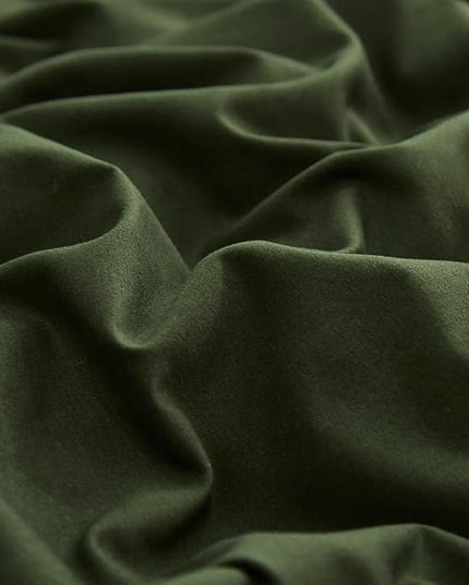 CLOTHKNOW Army Green California King Comforter Set 3Pcs Dark Green Bedding Comforter Sets All Season Soft Hunter Comforter with 2 x Pillow Cases