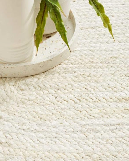 FRELISH DECOR Handwoven Jute Area Rug- Off-White Round Rustic Vintage Beige Braided Reversible Rug- Eco Friendly Rug for Bedroom, Kitchen, Living Room, Farmhouse (5' Round - Off-White)