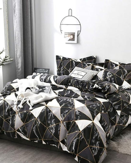 CLOTHKNOW Black White Marble Queen Comforter Set Geometric Bedding Comforter Sets Soft Triangle Geometric Comforter with 2 x Pillow Cases