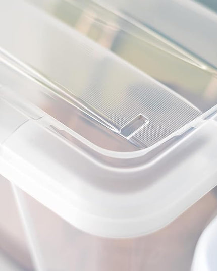 IRIS USA 40 Qt Stackable Plastic Storage Bins with Lids, 4 Pack - BPA-Free, Made in USA - See-Through Organizing Solution, Latches, Durable Nestable Containers, Secure Pull Handle - Clear