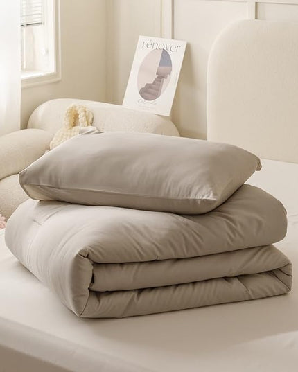 ROSGONIA Oatmeal Twin/Twin XL Comforter Set for College Girls Boys, 1 Comforter & 1 Pillowcase, All Season Kids Comforter Lightweight Dorm Bedding