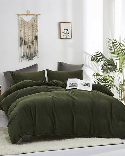 Houseri Velvet Olive Green Comforter Sets Full Fluffy Army Green Bedding Comforter Sets Warm Comfy Soft Dark Green Sherpa Bed Set Deep Green Flannel Dark Color Puffy Fuzzy Plush Quilts Blankets Full