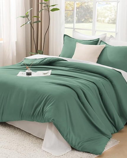 Litanika Comforters Queen Size Haze Green, 3 Pieces Lightweight Solid Bedding Set & Collections, All Season Fluffy Bed Set (90x90 Inches Comforter & 2 Pillowcases)