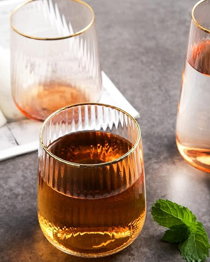 Lysenn Stemless Wine Glasses Set of 4 - Premium Hand Blown Drinking Glasses for White and Red Wine - Elegant Vertical Stripe and Gold Rim Design - Clear 15oz