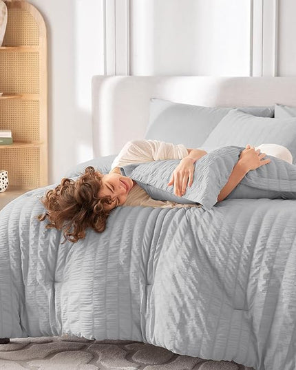 MUXHOMO 7 Pieces King Comforter Set, Seersucker Bed in a Bag King Size, All Season Luxury Bedding Set with Comforter, Flat Sheet, Fitted Sheet, Pillowcases & Shams, Light Grey
