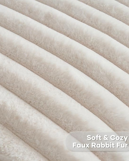FUTEI Light Beige Throw Pillow Covers Set of 2, 22x22 Inch Striped Texture Cushion Cases with Soft Faux Rabbit Fur Front & Velvet Back, Modern Decorative Couch Pillows for Living Room