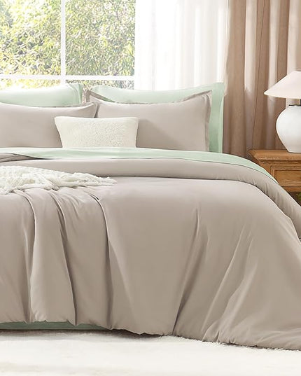 Litanika Comforters Oatmeal Oversized Queen Size, 3 Pieces Lightweight Solid Bedding Comforter Set, All Season Fluffy Bed Set (98x98In Comforter & 2 Pillowcases)