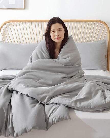 ROSGONIA Oversized King Comforter 128x120, 3pcs Super King Plus Comforter (1 Gray Comforter & 2 Pillowcases) Lightweight Oversized King Bedding Set Quilt