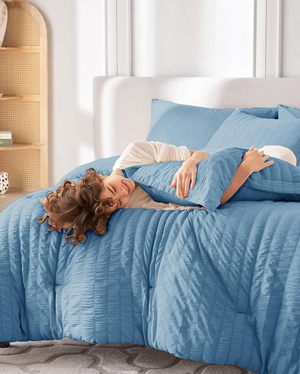 MUXHOMO 7 Pieces Full Comforter Set, Seersucker Bed in a Bag Full Size, All Season Luxury Bedding Set with Comforter, Flat Sheet, Fitted Sheet, Pillowcases & Shams, Mineral Blue