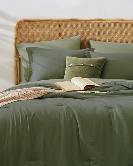 WRENSONGE Oversized Queen Comforter Set - 7 Pieces Olive Green Bed in a Bag Queen with Sheets, 2 Pillow Shams, and 2 Pillowcases- Warm Bedding Sets Queen for All Season