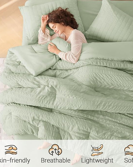 MUXHOMO 7 Pieces California King Comforter Set, Seersucker Bed in a Bag Cal King Size, All Season Luxury Bedding Set with Comforter, Flat Sheet, Fitted Sheet, Pillowcases & Shams, Light Green