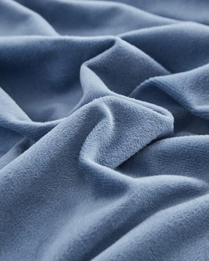 CLOTHKNOW Blue Fluffy Queen Comforter Set Velvet Bedding Comforter Sets Soft Grayish Blue Comforter with 2 x Pillow Cases