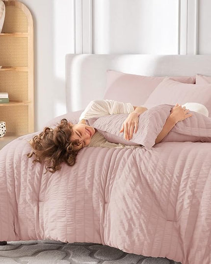 MUXHOMO 7 Pieces Queen Comforter Set, Seersucker Bed in a Bag Queen Size, All Season Luxury Bedding Set with Comforter, Flat Sheet, Fitted Sheet, Pillowcases & Shams, Rose Gold