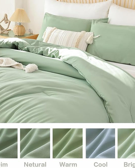 ROSGONIA Oversized Queen Comforter Sage Green, 3pcs (1 Green Comforter & 2 Pillowcases) Lightweight Oversized Queen Comforter Sets Bedding Blanket Quilts