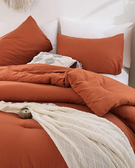 ROSGONIA Queen Comforter Set Burnt Orange, 3pcs (1 Boho Terracotta Comforter & 2 Pillowcases), Lightweight Fall Bedding Rust Blanket All Season Quilt