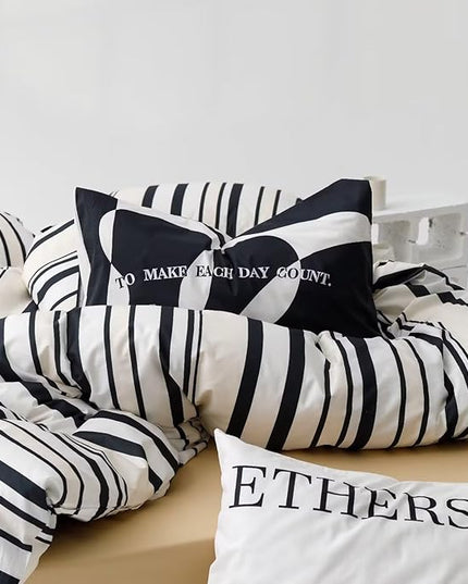 Luxlovery Black and White Comforter Set Full Striped Beige Black Bedding Comforter Men Modern Vertical Stripe Blanket Quilts Fashion Geometric Soft Breathable Comforter Sets for Adults Teens