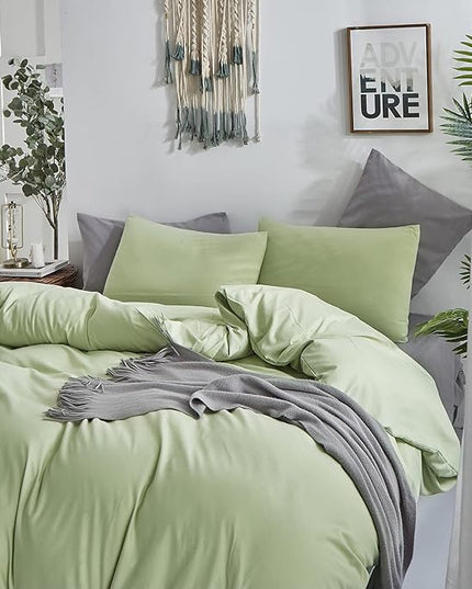 CLOTHKNOW Green Comforter Set - California King, 3Pcs Soft Light & Sea Green Comforters
