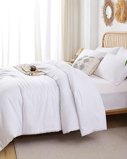 ROSGONIA Oversized Queen Comforter White, 3pcs (1 Comforter & 2 Pillowcases) Lightweight Oversized Queen Comforter Sets Bedding Blanket Quilts