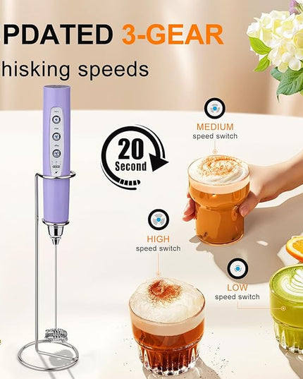 YUSWKO Light Purple Rechargeable Milk Frother for Coffee with Stand, Handheld Drink Mixer with 3 Heads 3 Speeds Electric Stirrers for Latte, Cappuccino, Hot Chocolate, Egg