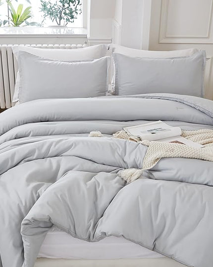 Litanika Comforters Light Grey Oversized Queen Size, 3 Pieces Lightweight Solid Bedding Comforter Set, All Season Fluffy Bed Set (98x98In Comforter & 2 Pillowcases)