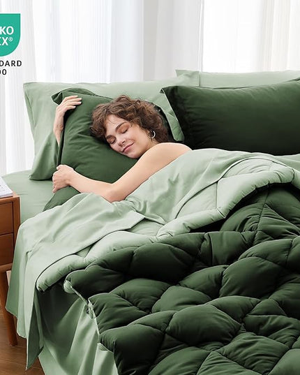 MUXHOMO 7 Pieces Full Comforter Set, Reversible Bed in a Bag Full Size, All Season Bedding Set with Comforter, Flat Sheet, Fitted Sheet, Pillowcases & Shams, Dark Green & Light Green