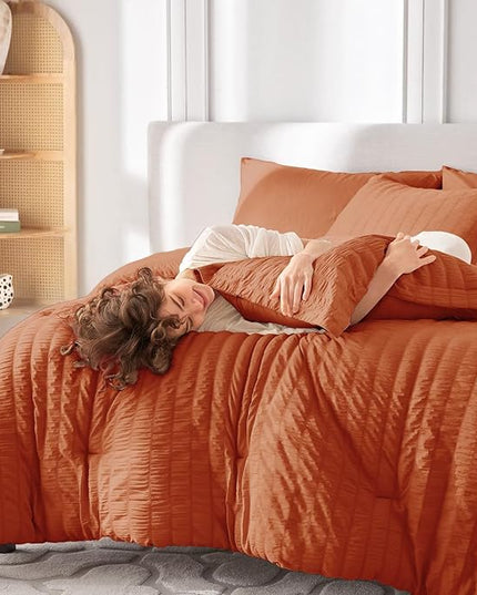 MUXHOMO 7 Pieces Queen Comforter Set, Seersucker Bed in a Bag Queen Size, All Season Luxury Bedding Set with Comforter, Flat Sheet, Fitted Sheet, Pillowcases & Shams, Burnt Orange