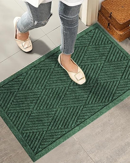 Sturdy Front Door Mat, Absorbent Muddy Dirt Resist Welcome Door Mats Outdoor Indoor, Stain and Fade Resistant, Non-Slip Rubber Backing Low Profile Doormat for Entryway, 30×17, Green