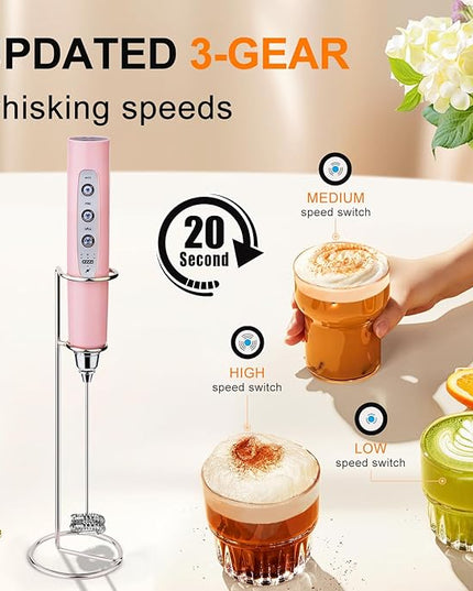 YUSWKO Pink Handheld Milk Frother Wand with Stand for Coffee, Rechargeable Electric Whisk with 3 Heads 3 Speeds Drink Mixer Coffee Frother For Latte, Cappuccino, Hot Chocolate, Egg