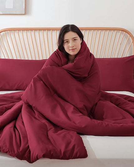 ROSGONIA Twin Comforter & Pillowcase for College Girls & Boys - Dark Red, Lightweight Dorm Bedding