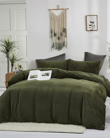 Luxlovery Army Green Velvet Comforter King Bedding Set Solid Olive Green Plush Blanket Minimalist Bedding Set Soft Blanket Quilts Fluffy Winter Comforter