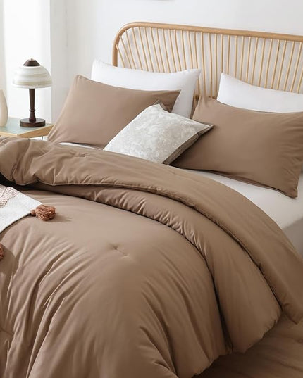 ROSGONIA Oversized King Comforter Dark Khaki, 3pcs (1 Boho Comforter & 2 Pillowcases) Lightweight Oversized King Size Comforter Sets Bedding Blanket