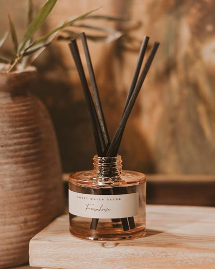 Sweet Water Decor Farmhouse Sandstone Reed Diffuser, Fall Scent with Pumpkin, Apple & Spices, Long-Lasting Non-Toxic Fragrance Oil for Living Room, Kitchen & Bathroom, Cozy Autumn Gift for Her