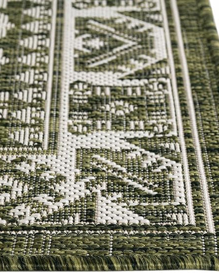 Rugs.com Outdoor Aztec Collection Rug – 13 Ft Square Green Flatweave-Pile Rug Perfect for Living Rooms, Kitchens, Entryways