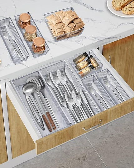 Neudeco Silverware Drawer Organizer,Utensil Organizer for Kitchen Drawer Organizer for Large Utensils with Interlocking Arm, Silverware Storage Cutlery Tray for Knives Fork Spoon (Pack 5, Silver)