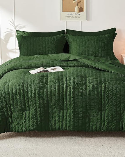 HYMOKEGE Dark Green King Size Comforter Set Seersucker 7 Pieces, All Season Luxury Bed in a Bag for Bedroom, Bedding Set with Comforters, Sheets, Pillowcases & Shams