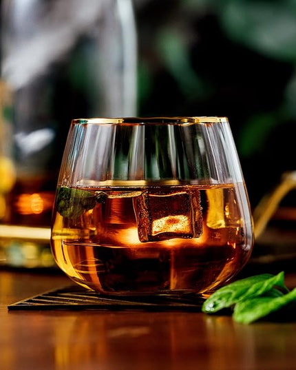 Lysenn Stemless Wine Glasses Set of 4 - Premium Hand Blown Drinking Glasses for White and Red Wine - Elegant Wide Vertical Stripe and Gold Rim Design - Clear 11.8oz