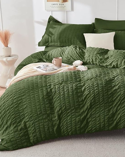 HYMOKEGE Olive Green Queen Comforter Set Seersucker 7 Pieces, All Season Luxury Bed in a Bag Queen for Bedroom, Bedding Set with Comforter, Sheets, Pillowcases & Shams