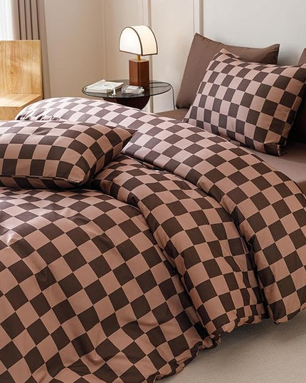 CLOTHKNOW Brown Grid King Size Comforter Set Plaid Bedding Comforter Sets Checker Geometric Comforter with 2 x Pillow Cases