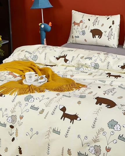 CLOTHKNOW Yellow Bear Queen Comforter Set 3Pcs Kids Bedding Comforter Sets Cute Animal Fox Woodland Forest Comforter with 2 x Pillow Cases