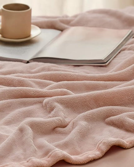 Bedsure GentleSoft Fleece Blankets King Size Dusty Pink - Bed Blanket Soft Lightweight Plush Cozy Fuzzy Luxury Microfiber, 108x90 inches