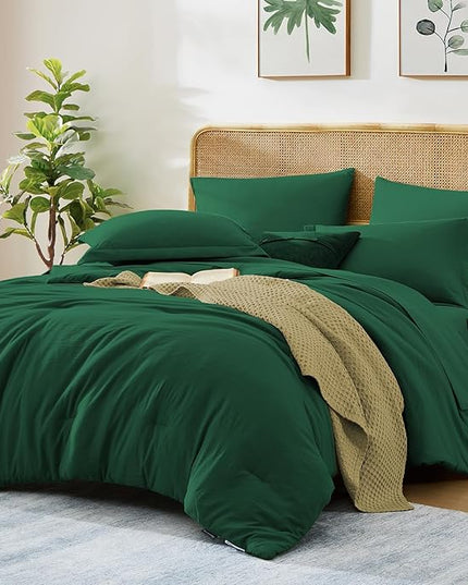 WRENSONGE King Size Comforter Set- 7 Pieces Soft Emerald Green Bed in a Bag King with Fitted Sheet, Flat Sheet, 2 Pillow Shams, and 2 Pillowcases-Warm King Bedding Set for All Season