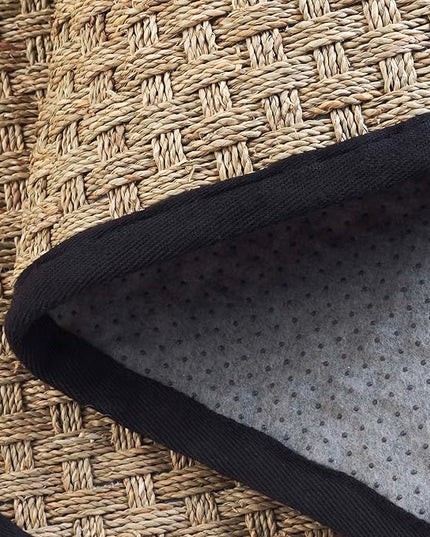 Safavieh Area Rug 6x8 Oval - Natural Fiber Collection - Natural & Black, Seagrass, Basketweave Pattern with Border (NF114C)