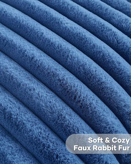FUTEI Navy Blue Throw Pillow Covers Set of 2, 20x20 Inch Striped Texture Cushion Cases with Soft Faux Rabbit Fur Front & Velvet Back, Modern Decorative Couch Pillows for Living Room