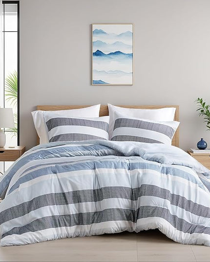 King Comforter Set, 3 Pieces Striped Bed Set, Soft Brushed Microfiber Reversible Bedding Set for All Season, Lightweight & Breathable Bedding Set with Comforter & Shams, Navy/Blue