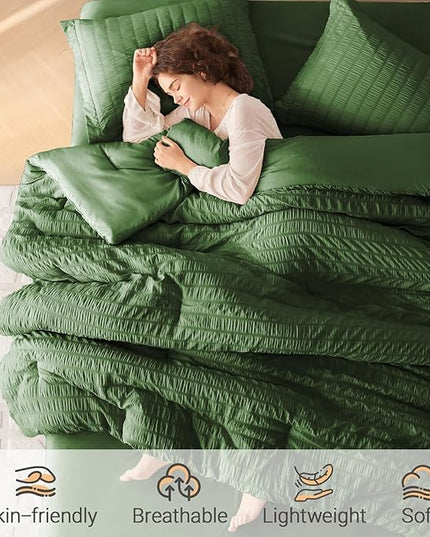 MUXHOMO 7 Pieces Queen Comforter Set, Seersucker Bed in a Bag Queen Size, All Season Luxury Bedding Set with Comforter, Flat Sheet, Fitted Sheet, Pillowcases & Shams, Dark Green